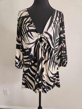 Janette Plus Black and Cream Knot-Front V-Neck Tunic Party